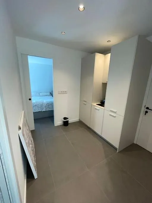 Apartamento Nuevo Con Parking Irun 0*,  Spagna